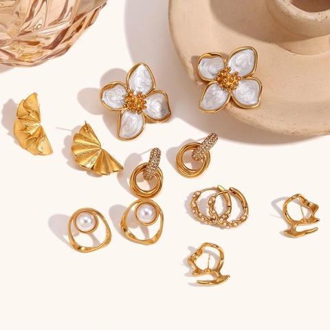 Pendientes de Acero Inoxidable para Mujer Chapados en Oro de 18K Pendientes de Botón Florales Geométricos Perla Artificial Strass Joyería de Moda