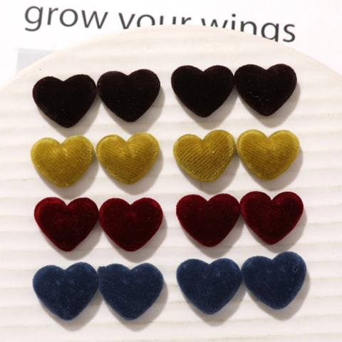 Bottoni in Tessuto di Velluto a Forma di Cuore Fai da Te Materiali per Gioielli Fatti a Mano Orecchini Decorazioni per Cover del Telefono Mini Cuori Floccati