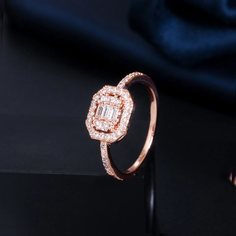 Luxe Koper Zirconia Verlovingsring Voor Dames Westerse Stijl Rechthoekige Halo Micro Pave Goud Zilver Verguld Vingerring
