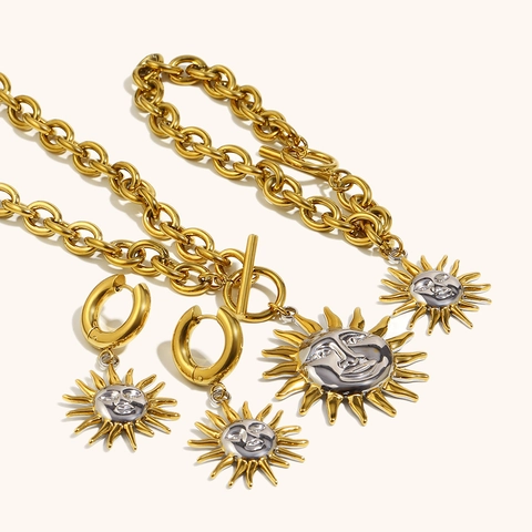 Vintage Stainless Steel Two Tone Sun Face Pendant Necklace For Women 18K Gold Plated Toggle Clasp Chunky O Chain Jewelry