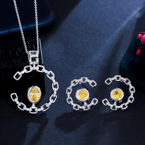 Luxe Koperen Zirconia Sieradenset Vergulde Ketting Holle Halsketting Oorbellen Ovale Hoofdsteen Set Voor Dames Sieraden