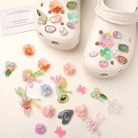 Handmade Resin Floral Butterfly Shoe Charms For Clogs Forest Dopamine Style DIY Dried Flower Shoe Decoration For Women Girls