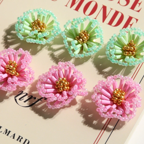Handwoven Glass Seed Beads Flower DIY Jewelry Accessories For Earrings Headwear Shoes Sweet Floral Bead Clusters 26mm