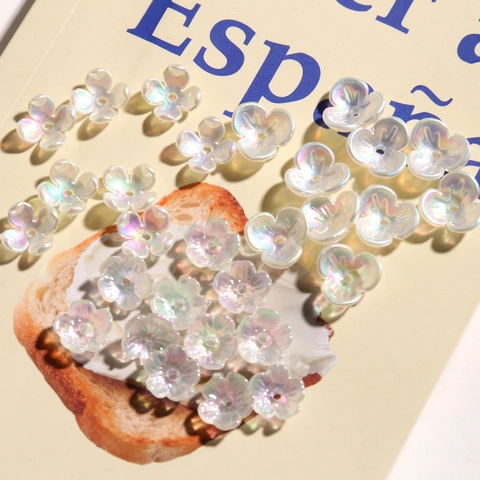 Künstliche Perles de Pétales de Fleurs en Acrylique Irisé pour la Fabrication de Bijoux DIY Accessoires de Décoration d'Ongles Floraux