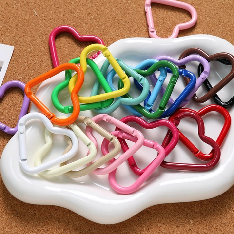 Cierre de Resorte de Aleación en Forma de Corazón Pintado Macarrón Accesorios de Llavero DIY Gancho Conector de Color Macarrón para Bolsos Joyería