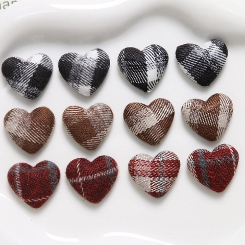 Botones de Corazón de Tela de Cuadros Vintage Acolchados Cubiertos de Tela Metal Joyería DIY Pendiente Tocado Accesorios para el Cabello