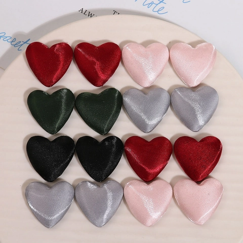 Charms de Corazón de Satén Acolchados Vintage para Fabricación de Joyas DIY Pendientes Decoración de Fundas de Teléfono Botones de Tela Brillantes Hechos a Mano