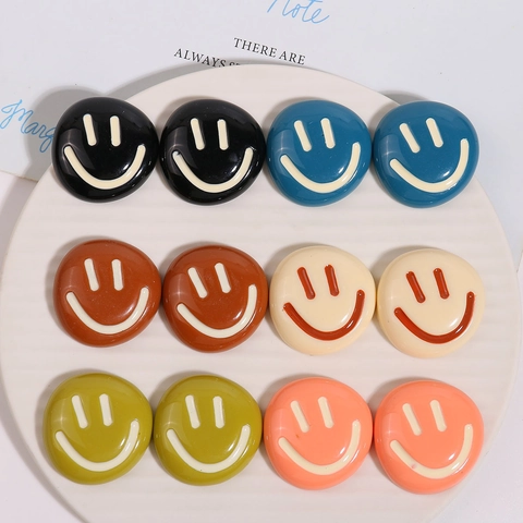 Patch in Resina Minimalista Giapponese con Faccina Sorridente per Accessori Capelli Fai da Te Decorazione Cover Telefono