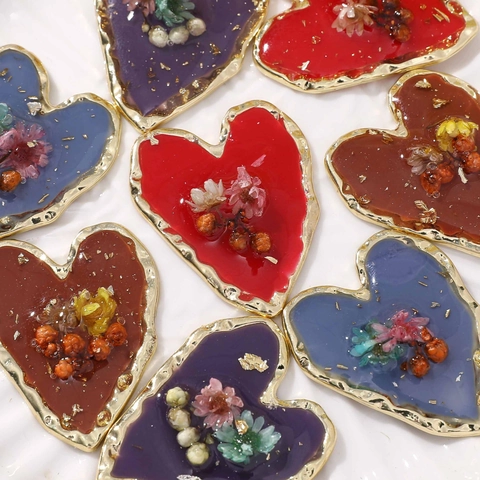 DIY Heart Shaped Alloy Pendant With Real Dried Flowers And Gold Foil For Jewelry Making Earring Accessory Women Gift