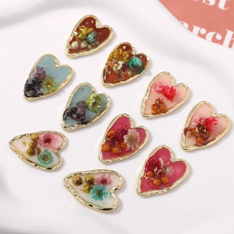 Alloy Resin Heart Pendant With Real Dried Flowers And Gold Foil For DIY Jewelry Making Accessories Earring Hairpin Material