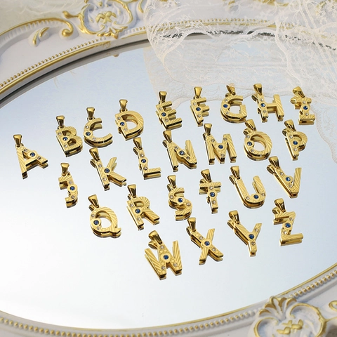 18K Vergoldeter Edelstahl Alphabet Initial Anhänger Mit Blauem Strass Retro Bohemian 26 Buchstaben Schmuckzubehör