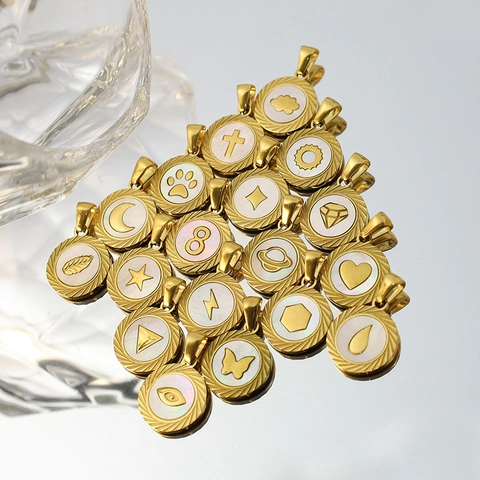 Stainless Steel Round Disc Pendant Necklace With Shell Inlay Star Heart Evil Eye Pattern Bohemian Gold Plated Charm Jewelry For Women Gift