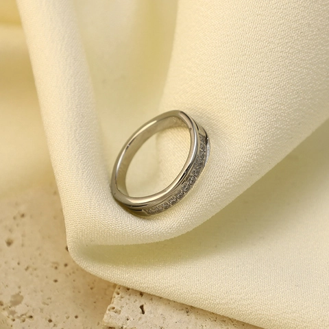 Minimalistischer Edelstahl Kreuzring Mit Strassstein Einlage Für Damen Geometrischer Eleganter Zweilagiger Ring Schmuck