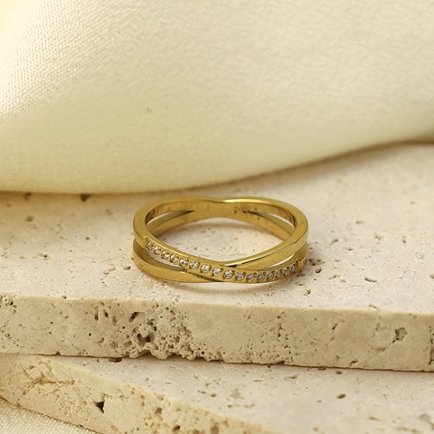 Edelstahl Überkreuzter Strass Ring Für Damen Minimalistisch Geometrisch Doppelschicht Fingerring Mode Schmuck Accessoire