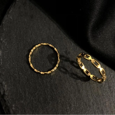 Anello Placcato Oro in Acciaio al Titanio Geometrico Donna Catena Cava Quadrata Minimalista Gioielli Retrò Anello di Moda