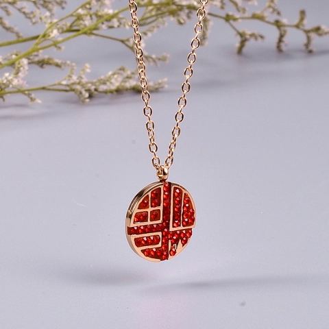 Collana con Ciondolo a Forma di Carattere Fu in Stile Cinese Vintage per Donna Acciaio Inossidabile Placcato Oro Tondo Fortuna Strass Rosso Gioielli