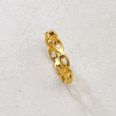Minimalistischer Titanstahl 18K Vergoldeter Kettenglied Ring Für Damen Industriestil Mode Individueller Hohler Bandring Schmuck
