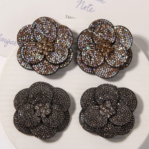 Broche Camélia Vintage Light Luxury Entièrement en Strass Base en Tissu Corsage Exagéré Accessoires de Vêtement DIY pour Femmes