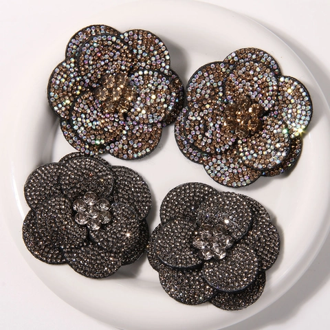 Broche Camélia Vintage Light Luxury Entièrement en Strass Base en Tissu Corsage Exagéré Accessoires de Vêtement DIY pour Femmes