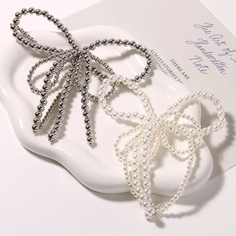 Elegante Fiocco in Acrilico con Perle Artificiali e Nappina Accessorio per Fermaglio per Capelli Charms per Scarpe Materiale Fai da Te