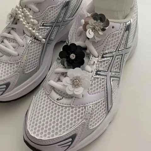 Simple Acrylic Shoelace Decoration Buckle DIY Handmade Shoe Accessories Frosted White Black Shoe Charm For Sneakers