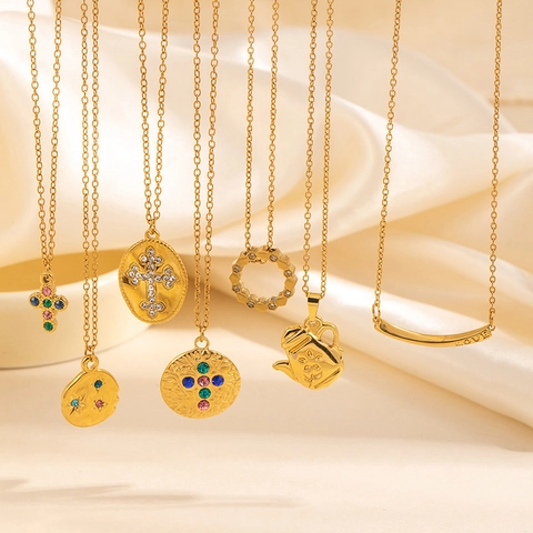 Collana con Pendente in Acciaio al Titanio Placcato Oro con Strass per Donna Croce Stella Bollitore Nido d'Ape Lettera Love Gioielli