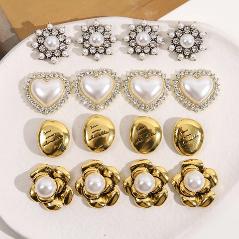 Ciondoli in Lega d'Oro Vintage Con Perla Artificiale Strass Fiore Cuore Ovale Per Creazione Gioielli Fai da Te Accessori