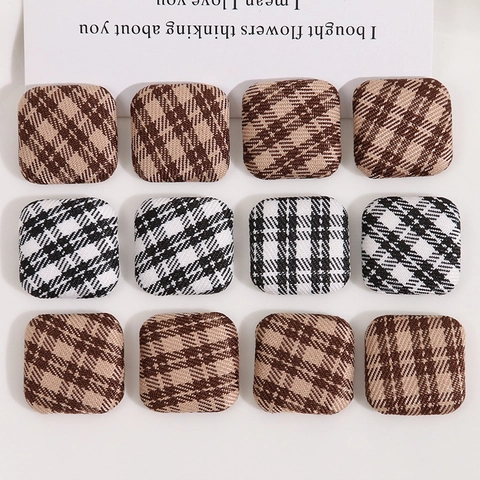 Vintage Karierte Stoffbezogene Quadratische Geometrische Knöpfe Für DIY Schmuckherstellung Handgefertigte Bastelzubehör