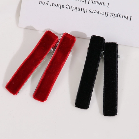 Barrettes Cheveux Croco en Velours Vintage Minimaliste Pinces en Métal Rouge Noir Épingles à Cheveux Élégantes Femme