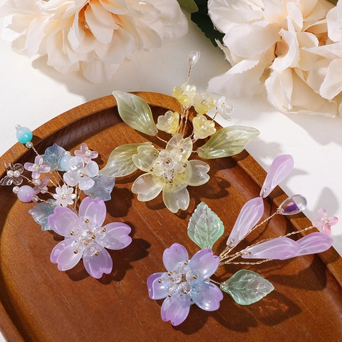 Pendente Fiore in Perline di Vetro Tessuto a Mano Sfumato Botanico Floreale Accessori per Fai da Te Capelli Gioielli Guochao Vintage Donna Regalo