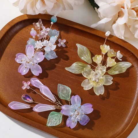 Pendente Fiore in Perline di Vetro Tessuto a Mano Sfumato Botanico Floreale Accessori per Fai da Te Capelli Gioielli Guochao Vintage Donna Regalo