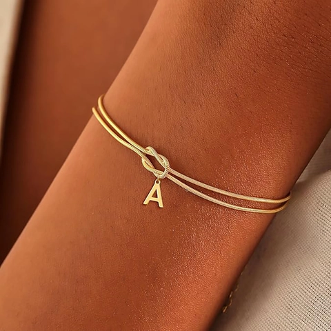 Minimalistische 18K Vergulde Roestvrijstalen Knoop Alfabet Armband Voor Dames Gepolijste Initiaal Letter Slangenketting Sieraden
