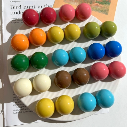 Breloques en Résine Cœur Rond Géométrique Pour Fabrication de Bijoux Accessoires Cheveux Couleur Morandi Décoratifs Polis