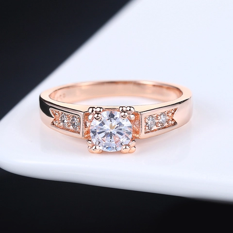 Eleganter Kupfer Mikro Eingelegter Zirkonia Ring Für Damen Gold Roségold Schwarz Silber Plattiert Solitär Verlobungsring Mode Schmuck