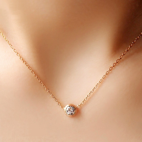 Collana con Pendente Rotondo Minimalista in Rame Con Zirconia Oro Rosa Placcato Incastonatura a Castone per Donna Gioielli