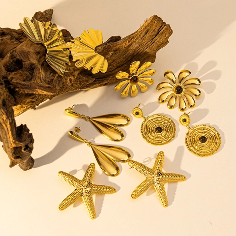 Pendientes Colgantes Vintage de Acero de Titanio Dorado Estrella de Mar Corazón Flor Con Poste de Acero Inoxidable Joyería de Declaración Mujer