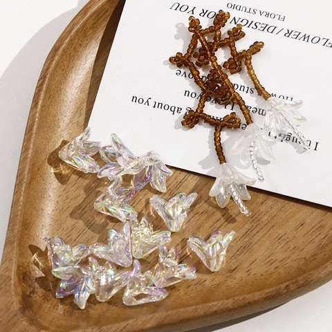 Irisierende Acryl Blume Lose Perlen Maiglöckchen Muster Glitzer Transparent Durchbohrt DIY Schmuckherstellung Charms