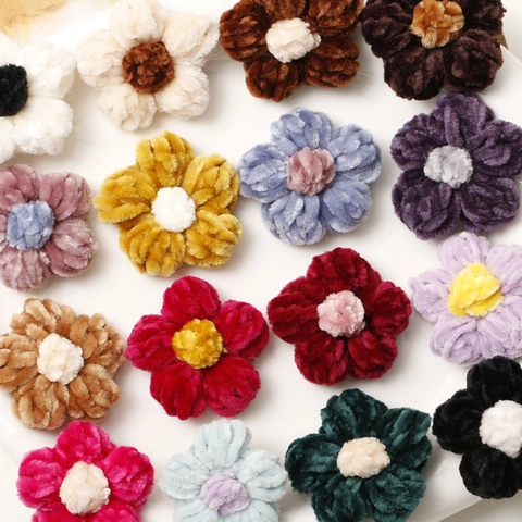 Fiore a Puff all'Uncinetto Fatto a Mano in Filato di Cotone Accessori DIY per Orecchini Spilla Fermaglio per Capelli Decorazione