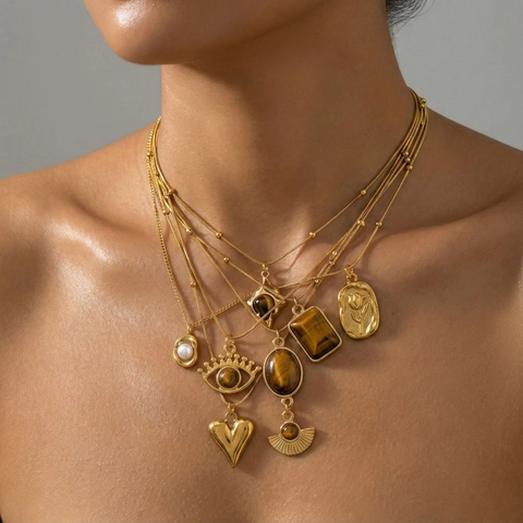 Collana con Ciondolo in Acciaio Inossidabile Placcato Oro 18K Vintage per Donna Uomo Gioielli con Occhio di Tigre Perla Artificial Cuore Croce Catena a Serpente Bohemien