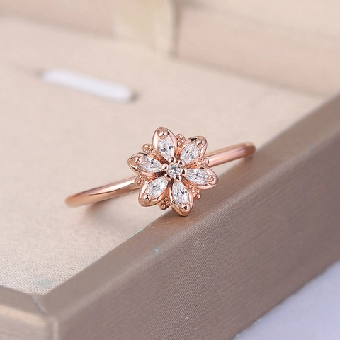 Elegant Copper Zirconia Flower Ring For Women Real Gold Plated Marquise Cut Stone Sparkling Floral Jewelry Fashion Finger Ring