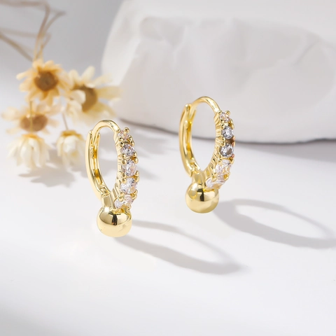 Elegant Gold Plated Copper Hoop Earrings Micro Inlaid Zirconia Geometric Huggie Earrings For Women Jewelry Gift