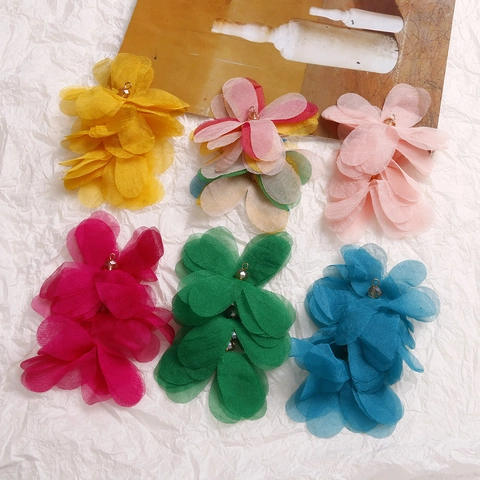 Handmade Tulle Mesh Fabric Flower Pendants With Glass Beads Alloy Ring Colorful Puff Flower Charms For DIY Jewelry Making