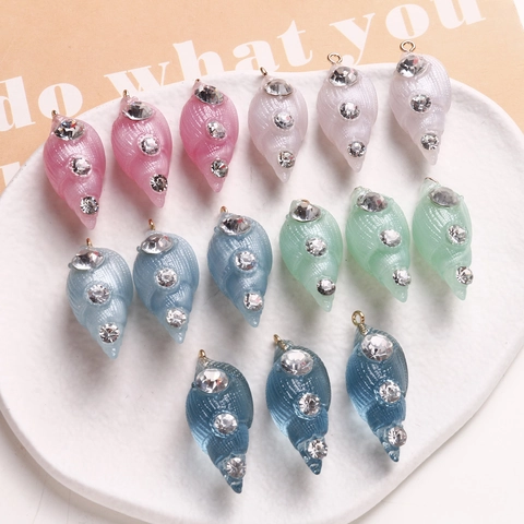 Pendentifs en Résine en Forme de Conque avec Incrustation de Strass Accessoires de Bijoux DIY Breloques Sucrées Coréennes Femme