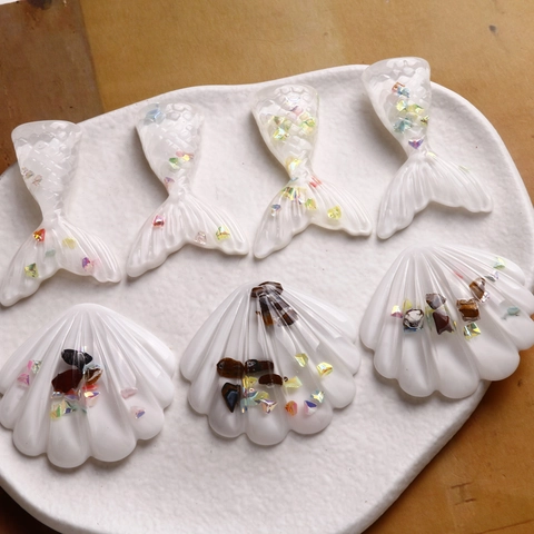 DIY Handmade Mermaid Tail Shell Shape Resin Cabochon With Colorful Glitter For Jewelry Making Earring Hair Clip Accessories