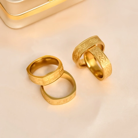 Luxuriöser Quadratischer Ring Aus Edelstahl Für Damen Und Herren Gold Keltischer Knoten Kreuz Flamme Griechischer Schlüssel Fingerring