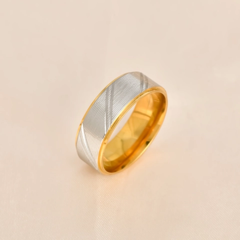 Bague en Acier Inoxydable Bicolore avec Texture Diagonale pour Couples Bague en Métal Brossé de Luxe Or Argent Noir Bijoux