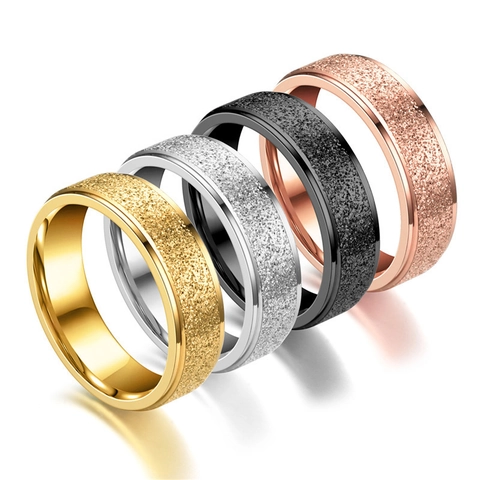 Bague Minimaliste en Acier Titane Dépolie pour Hommes Femmes Anneau Uni Sablé Bijoux de Mode Bague de Mariage