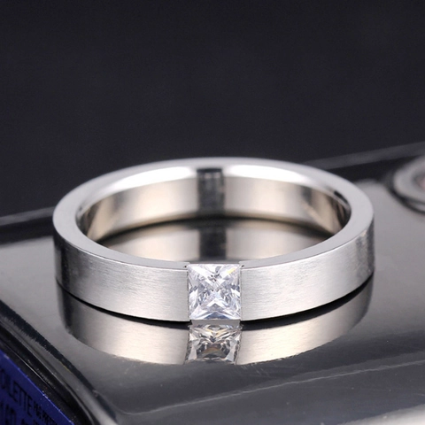 Anello In Acciaio Al Titanio Con Zircone Quadrato Finitura Spazzolata Fascia Minimalista Per Coppie Gioielli Eleganti