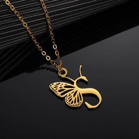 Stainless Steel Butterfly Wing Initial Pendant Necklace For Women Hollow Alphabet O-chain Gold Plated Choker Daily Jewelry Gift
