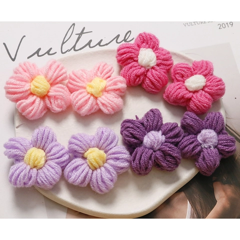 Accessori Fai-da-te a Forma di Fiore All'uncinetto in Filato per Orecchini Fermagli Capelli Decorazione Cover Cellulare